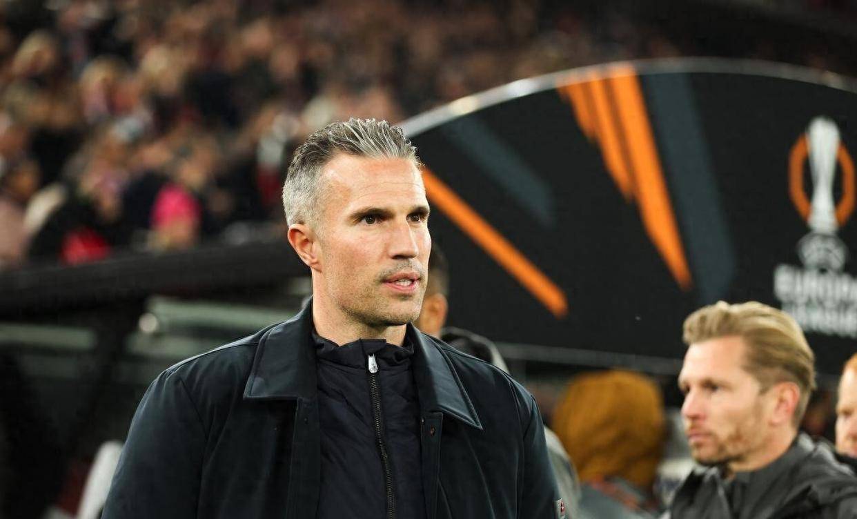 九游娱乐入口-赛地聚焦——荷甲加时末段热度飙升；斯图加特强势反弹；底气十足；高层口径保持一致的简单介绍