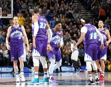 九游娱乐网站-荷甲乌德勒支与前进之鹰深度分析